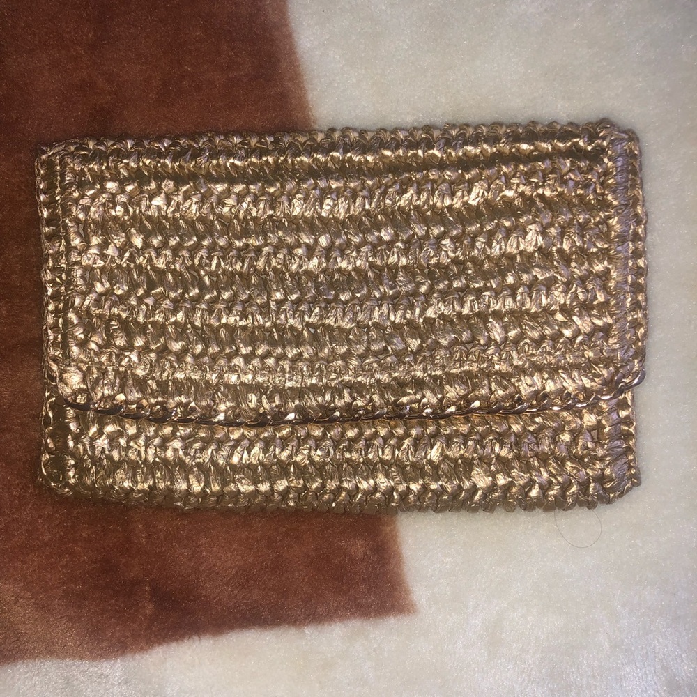 Gold straw clutch H&M